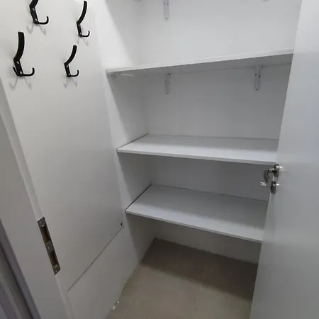Two Bedroom - Adelko Apartamento *